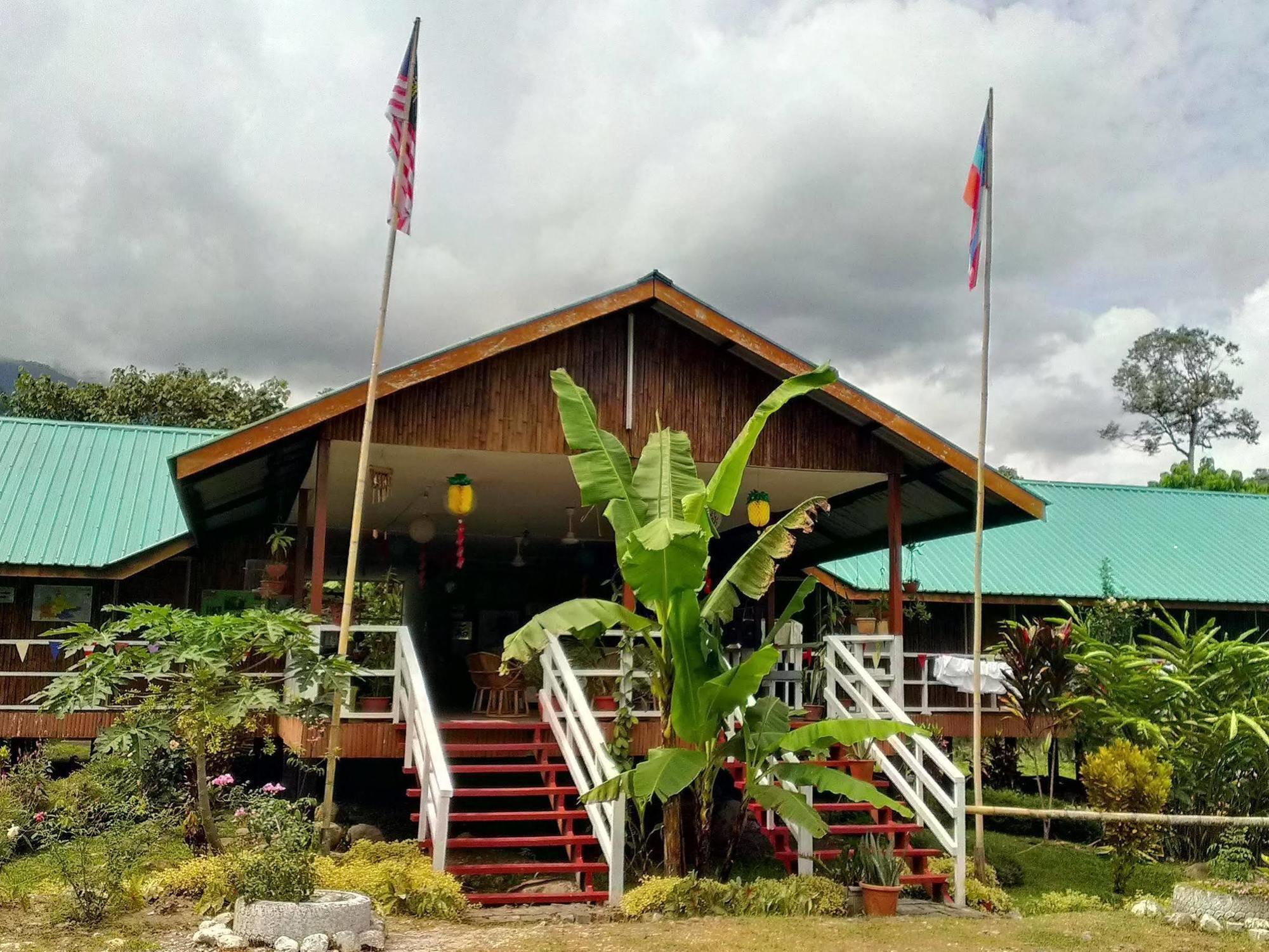 Kinabalu Poring Vacation Lodge Kampung Poring Экстерьер фото